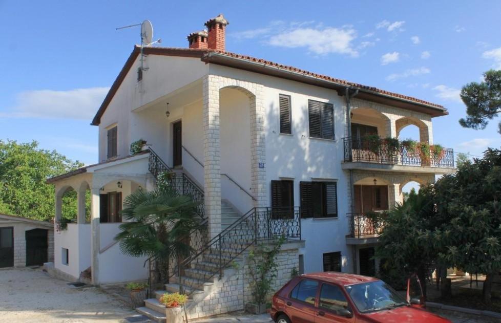 Apartment Radovan ポレッチ エクステリア 写真